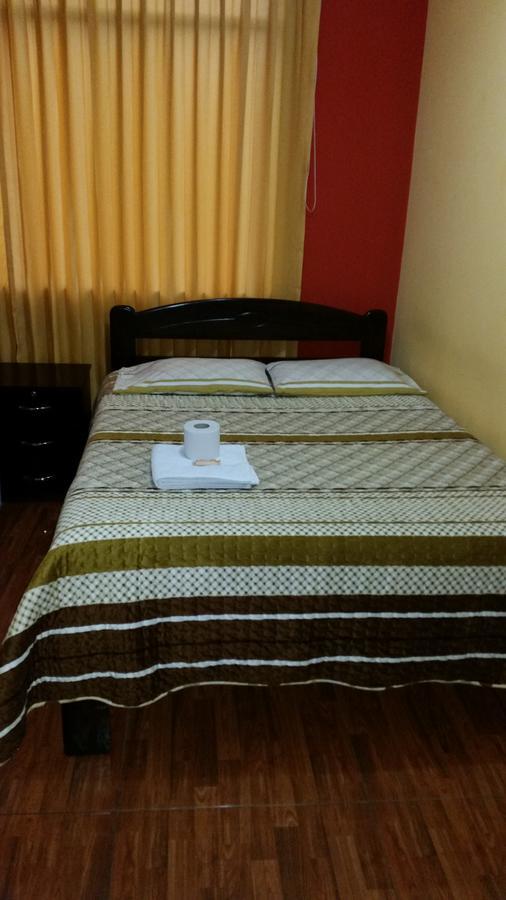 Hostal Los Pinos Huancayo Buitenkant foto